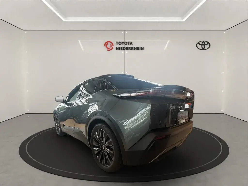 Neu Toyota C-HR+ Lounge 252 kW (343 PS) 2026 Grau SUV