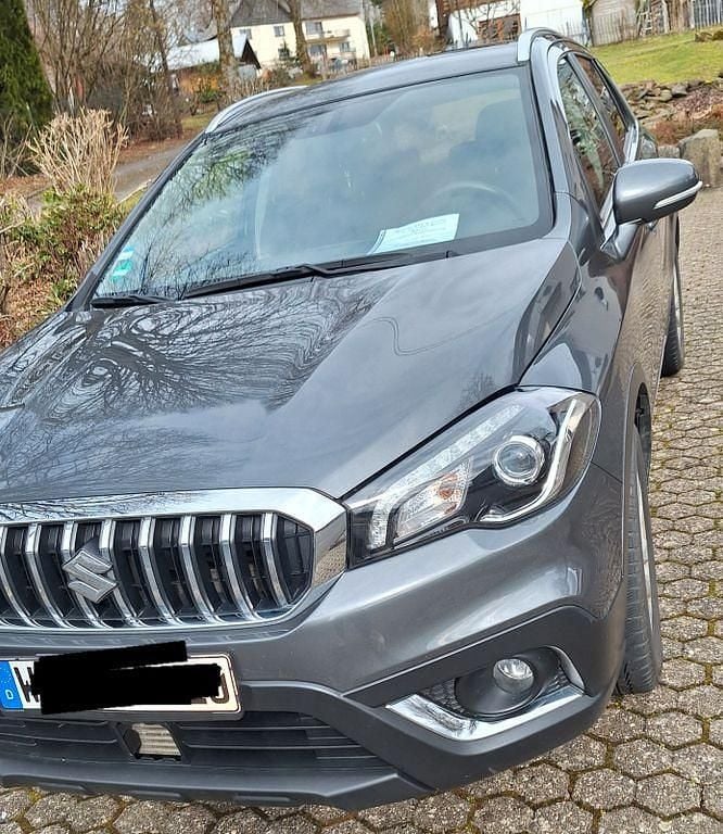 Gebraucht Suzuki SX4 S-Cross 111 PS (81 kW) 2017 Grau SUV