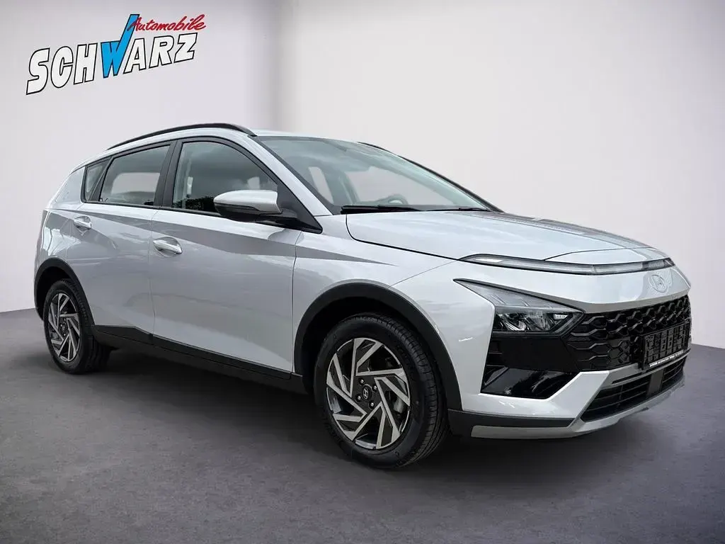 Gebraucht Hyundai Bayon Trend 101 PS (74 kW) 2025 Grau SUV
