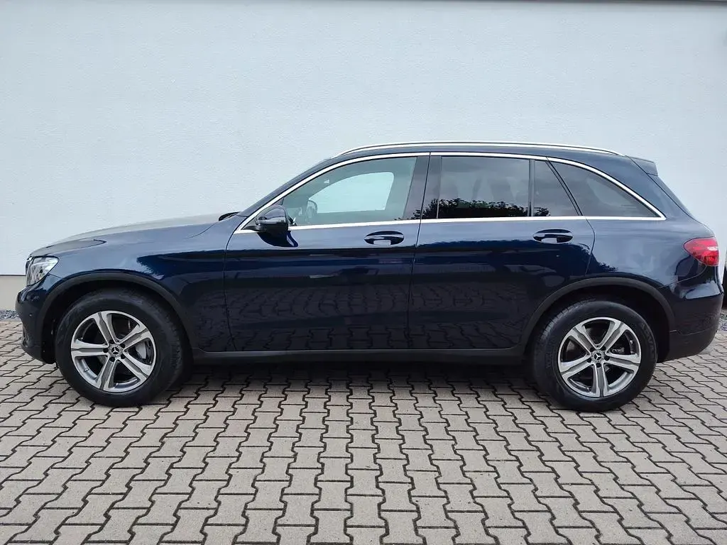 Gebraucht Mercedes GLC250 AMG Edition 1 211 PS (155 kW) 2017 Blau SUV