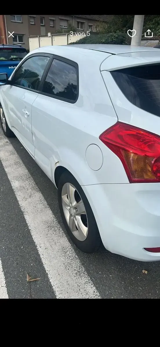 Gebraucht Kia Ceed 90 PS (66 kW) 2012 Weiß Kleinwagen