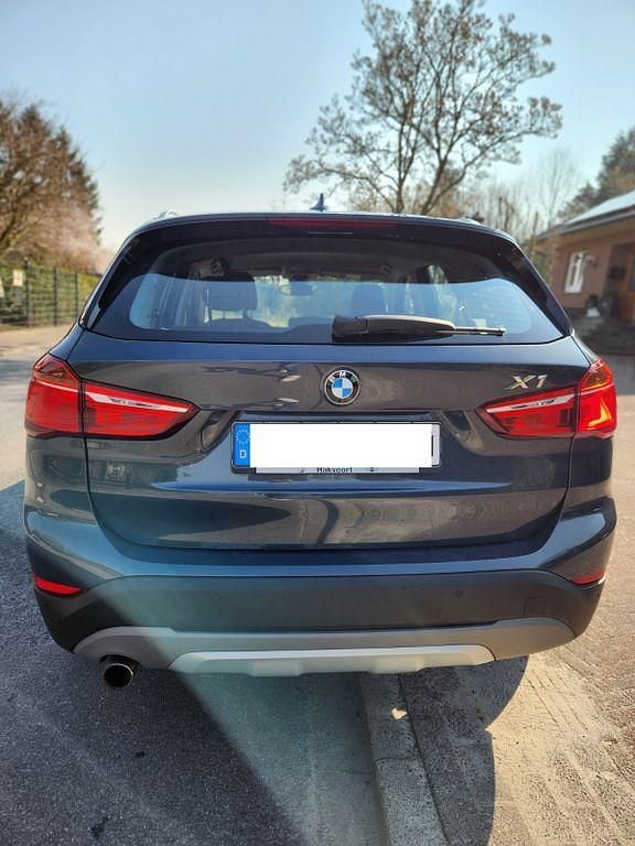 Gebraucht BMW X1 xLine 150 PS (110 kW) 2017 Grau SUV