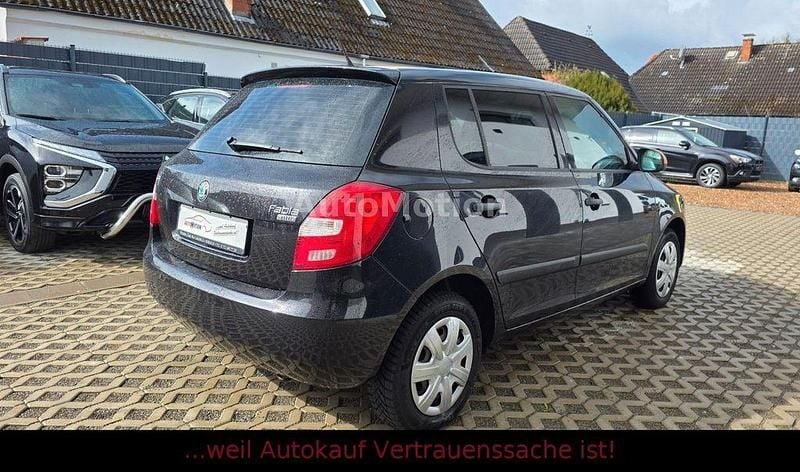 Gebraucht Skoda Fabia Special 60 PS (44 kW) 2011 Cerna magic/black magic Limousine