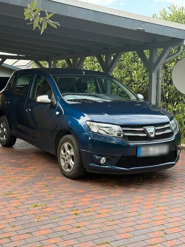 Blau Gebraucht 2016 Dacia Sandero Kleinwagen | 4.500 € (Guter Preis) - Bild 1/4