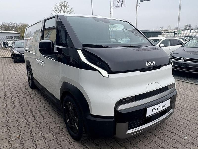 Neu Kia PV5 119 kW (163 PS) 2026 Weiß Van / Kleinbus