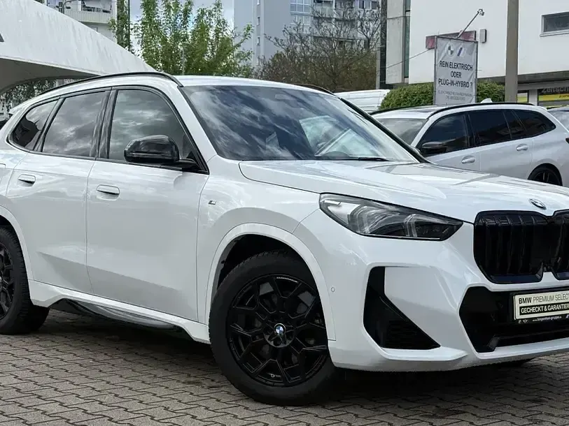 Gebraucht BMW X1 Efficient Dynamics 218 PS (160 kW) 2024 Weiß SUV
