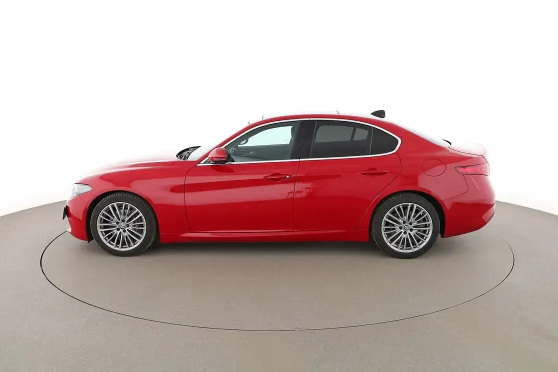 Gebraucht Alfa Romeo Giulia Lusso 190 PS (139 kW) 2019 Rot Limousine
