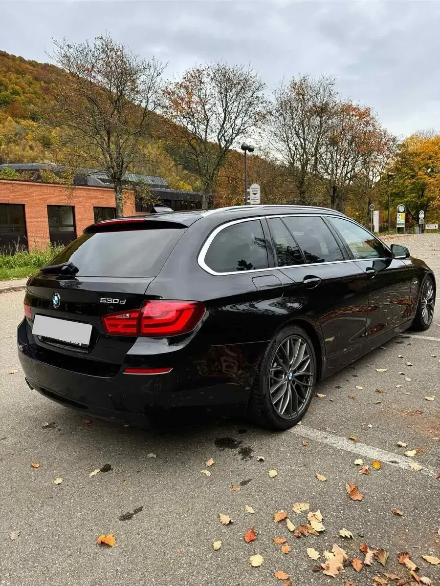 Usado BMW 530 258 CV (189 kW) 2011 Negro Familiar