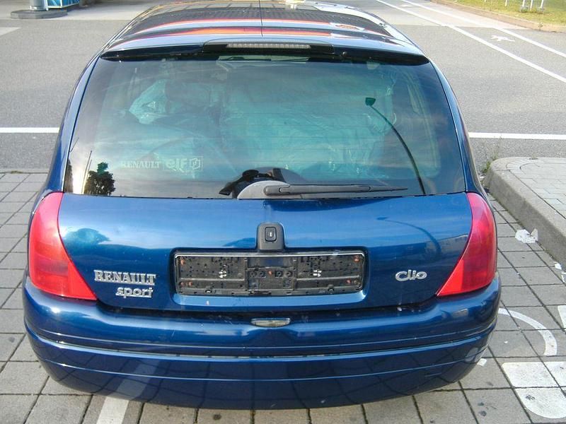 Gebraucht Renault Clio II R.S. 169 PS (124 kW) 2001 Blau Limousine