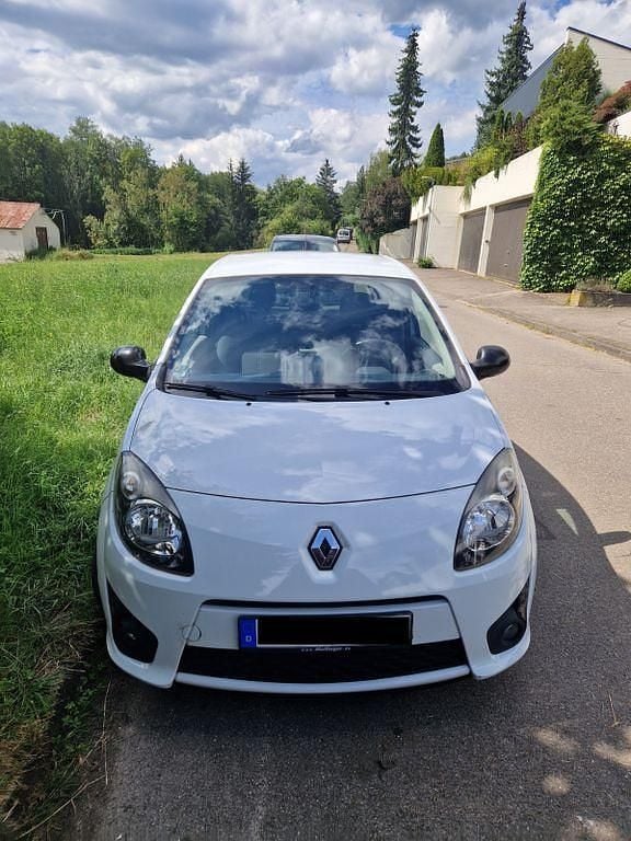 Weiß Gebraucht 2009 Renault Twingo Night&Day Kleinwagen | 900 € (Superpreis) - Bild 1/4