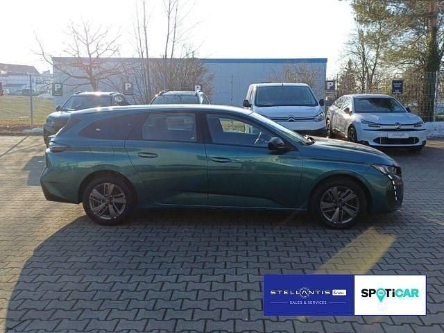 Gebraucht Peugeot 308 Active 131 PS (96 kW) 2023 Blau Kombi
