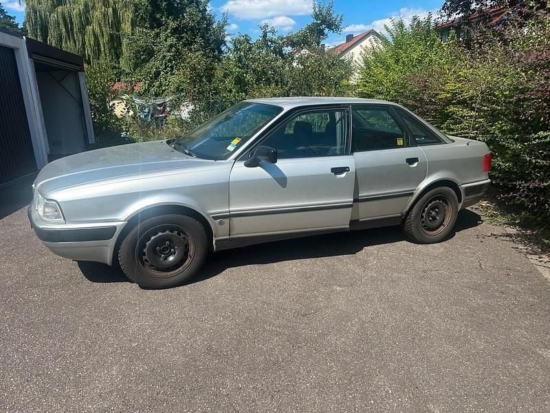 Second-hand Audi 80 90 CP (66 kW) 1993 Gri Berlinǎ