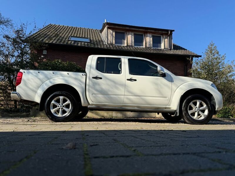 Gebraucht Nissan Navara 190 PS (139 kW) 2012 Pickup