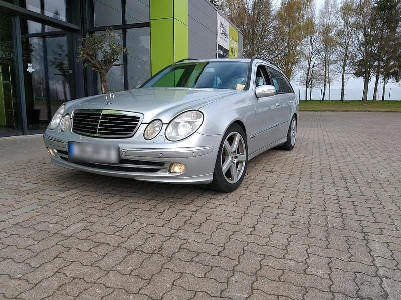Gebraucht Mercedes E280 Sport 190 PS (139 kW) 2005 Silber Kombi