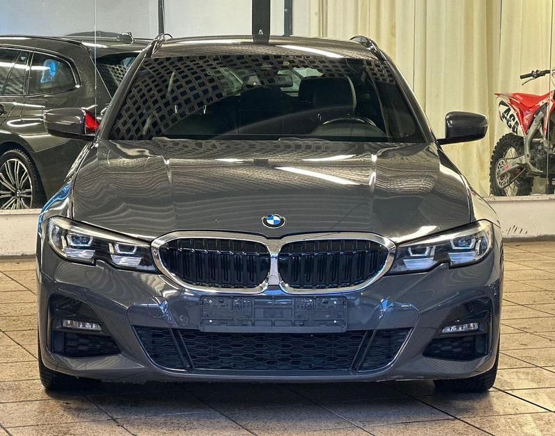 Gebraucht BMW 320 M Sport 190 PS (139 kW) 2021 Grau Limousine