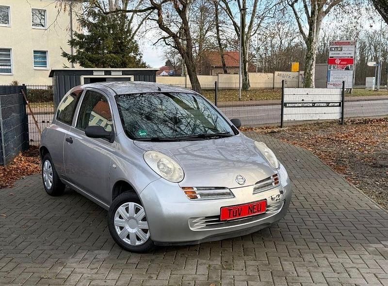 Gebraucht Nissan Micra 80 PS (58 kW) 2003 Silber Kleinwagen
