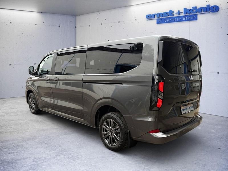 Neu Ford Tourneo Custom Titanium 2025 Van