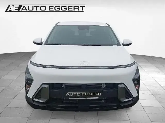 Neu Hyundai Kona Select 150 PS (110 kW) 2026 Weiss SUV