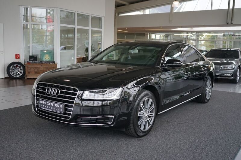 Schwarz Gebraucht 2016 Audi A8L Limousine | 137.950 € - Bild 1/4
