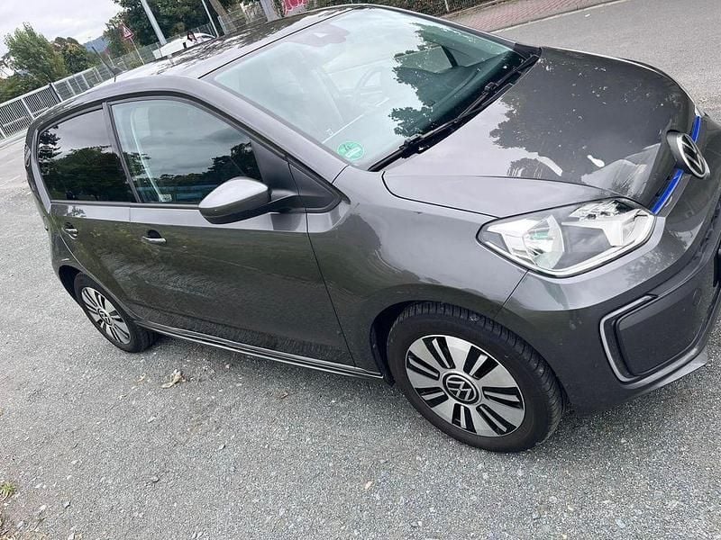 Gebraucht VW e-up! Style 61 kW (83 PS) 2022 Kleinwagen