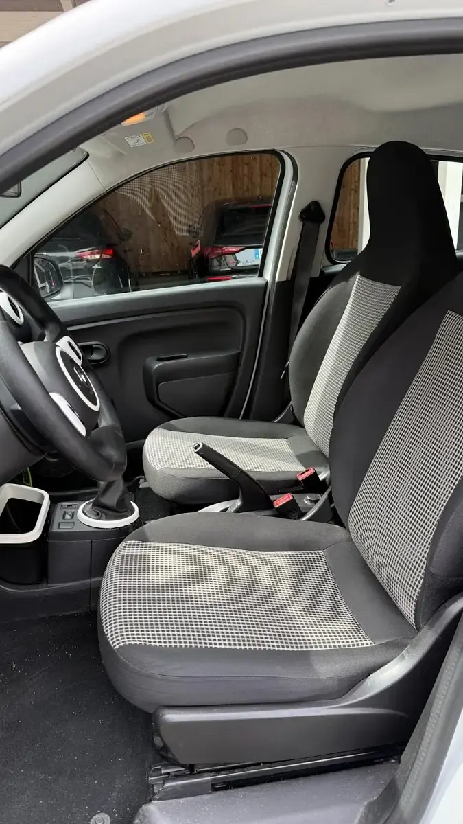 Gebraucht Renault Twingo 70 PS (51 kW) 2017 Weiß Kleinwagen