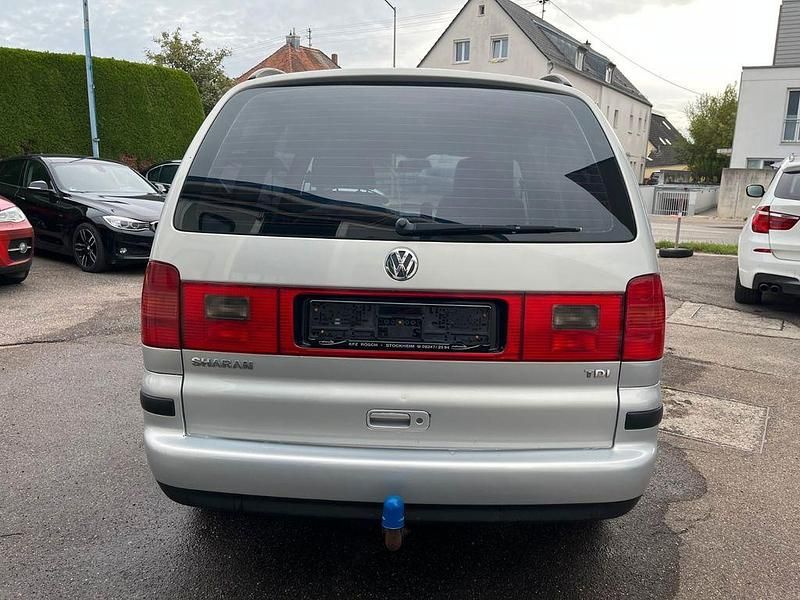 Gebraucht VW Sharan Highline 116 PS (85 kW) 2000 Silber Van / Kleinbus