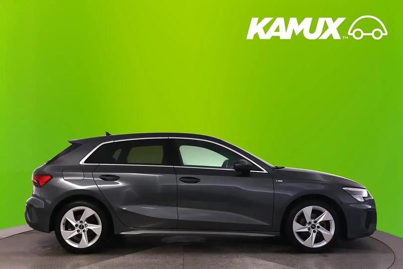 Gebraucht Audi A3 110 PS (80 kW) 2021 Silber / grau Limousine