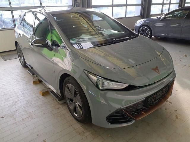 Gebraucht Cupra Born 150 kW (204 PS) 2023 Vaporgrau Kleinwagen