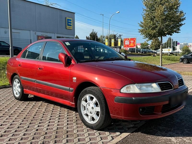 Rot Gebraucht 1999 Mitsubishi Carisma Limousine | 790 € (Superpreis) - Bild 1/4