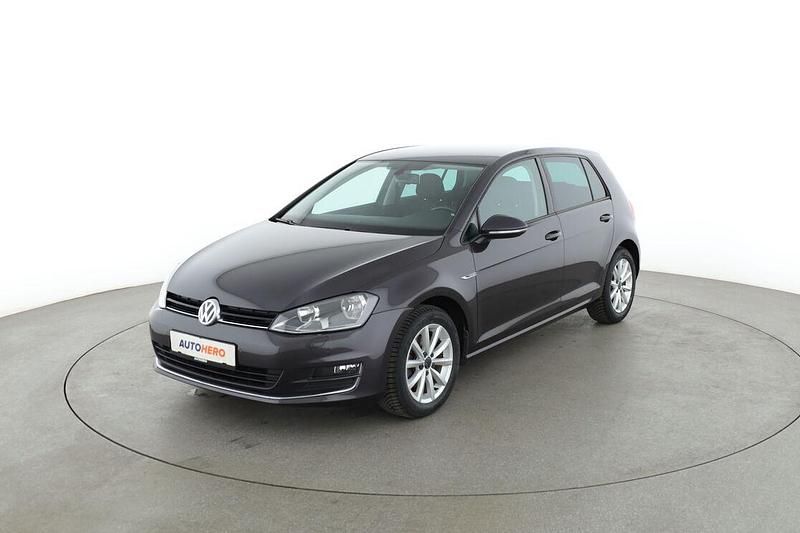 Grau Gebraucht 2015 VW Golf VII LOUNGE Limousine | 12.120 € (Fairer Preis) - Bild 1/3