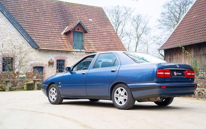 Gebraucht Lancia Kappa 155 PS (114 kW) 1995 Blau Limousine
