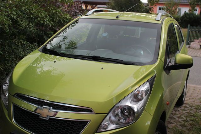 Gebraucht Chevrolet Spark 82 PS (60 kW) 2010 Grün Kleinwagen