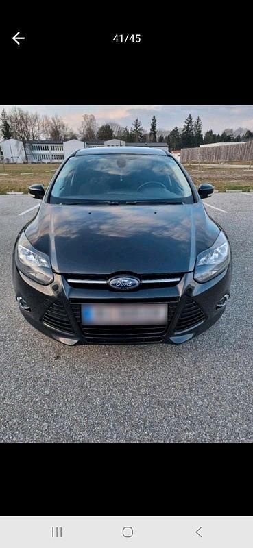 Gebraucht Ford Focus 116 PS (85 kW) 2012 Schwarz Kombi