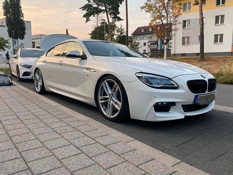 Weiß Gebraucht 2015 BMW 640 M Sport Coupé | 28.000 € - Bild 1/4