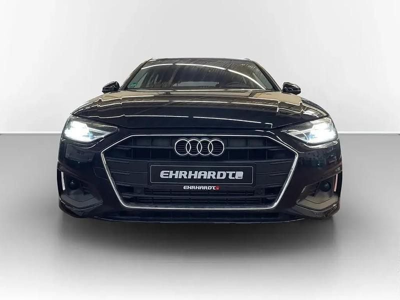 Gebraucht Audi A4 110 PS (80 kW) 2022 Schwarz Kombi