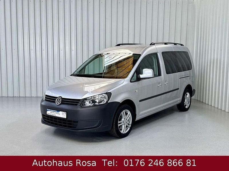 Silber Gebraucht 2013 VW Caddy Maxi Trendline Van / Kleinbus | 10.950 € (Etwas zu teuer) - Bild 1/4