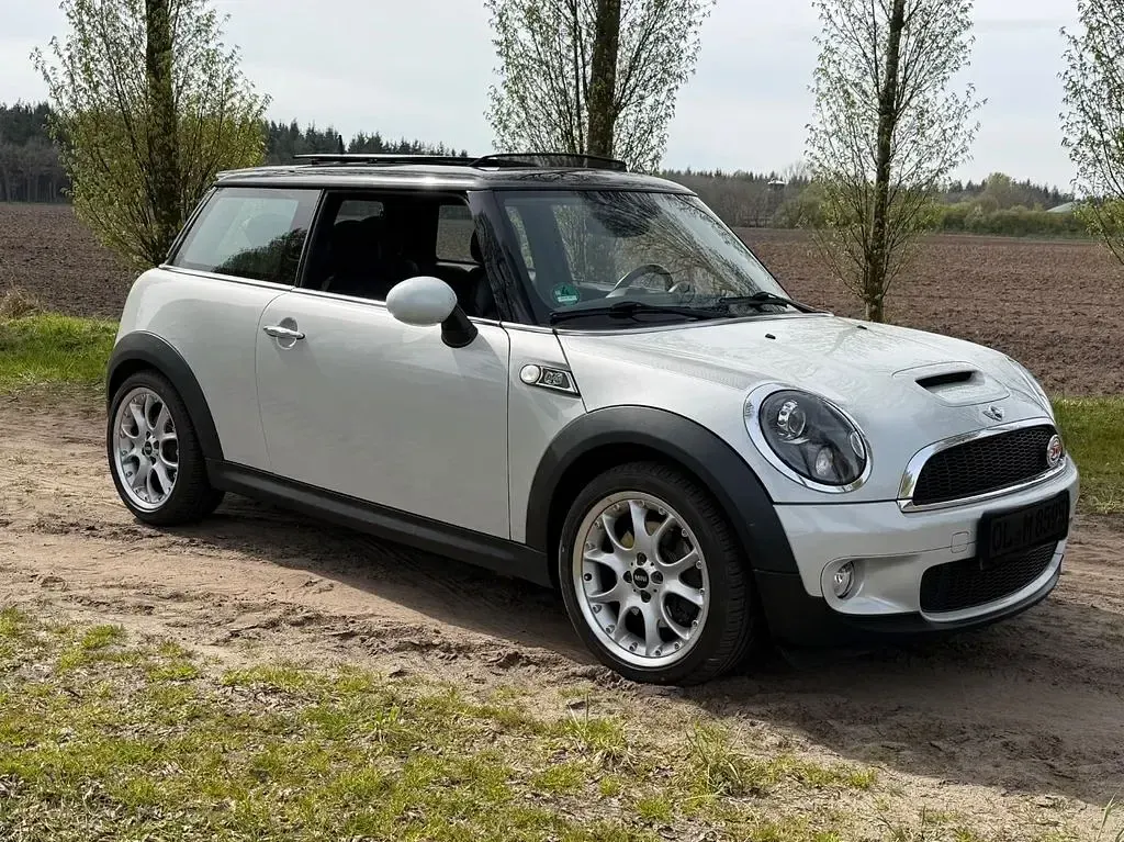 Second-hand Mini Cooper S 184 CP (135 kW) 2010 Argintiu Hatchback