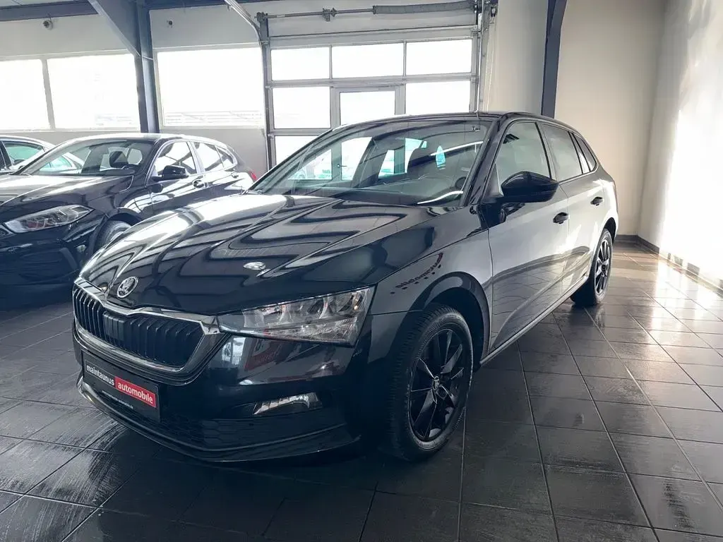 Gebraucht Skoda Scala Ambition 116 PS (85 kW) 2019 Schwarz Kleinwagen