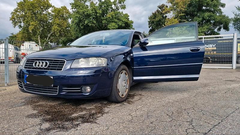 Blau Gebraucht 2003 Audi A3 Coupé | 2.999 € - Bild 1/4