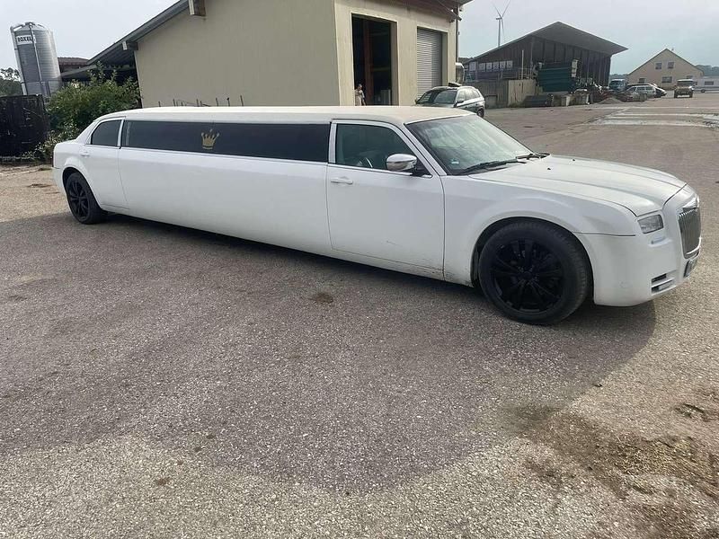 Gebraucht Chrysler 300C 340 PS (250 kW) 2005 Weiß Limousine
