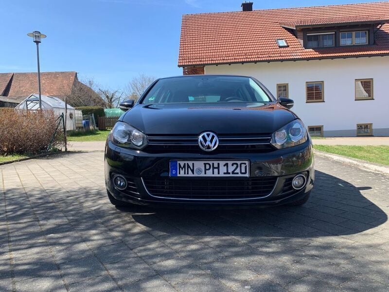 Schwarz Gebraucht 2011 VW Golf VI Comfortline Limousine | 6.990 € (Fairer Preis) - Bild 1/4