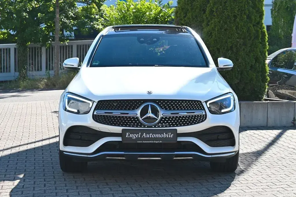 Gebraucht Mercedes GLC300 258 PS (189 kW) 2019 Weiß SUV
