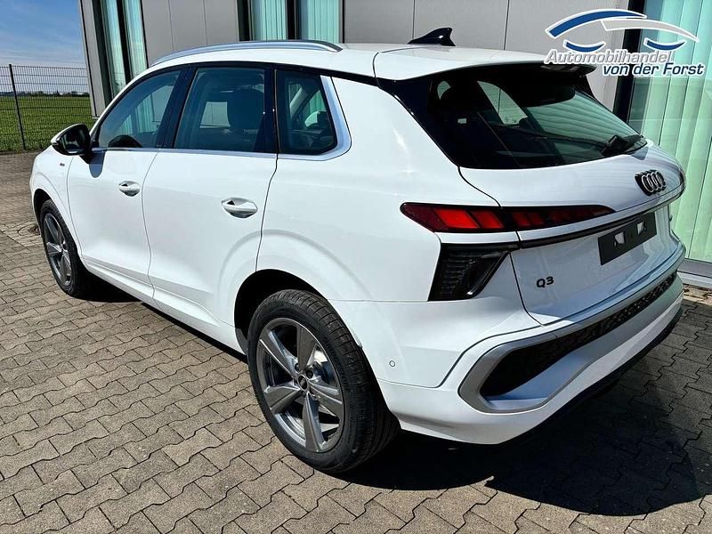 Neu Audi Q3 Basis 204 PS (150 kW) 2025 Wählbar SUV