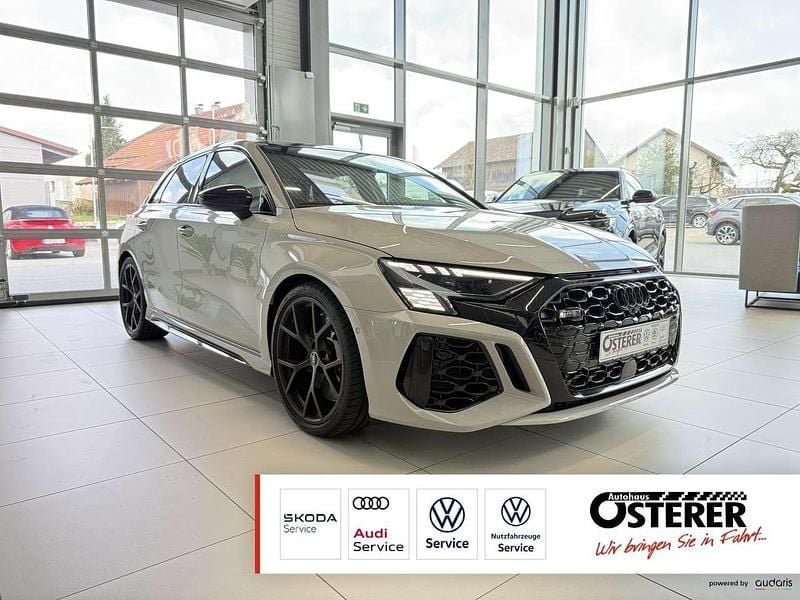 Individuallackierungen audi ex Gebraucht 2023 Audi RS3 Sport Kleinwagen | 55.000 € (Superpreis) - Bild 1/4
