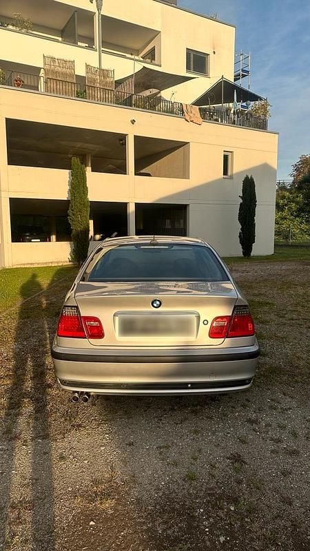 Gebraucht BMW 330 231 PS (169 kW) 2001 Silber Limousine