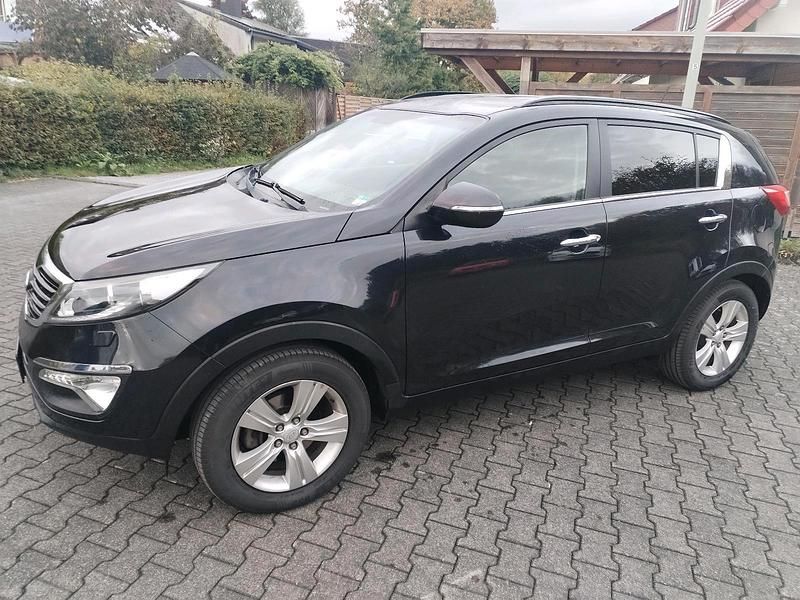 Schwarz Gebraucht 2011 Kia Sportage SUV | 8.700 € (Guter Preis) - Bild 1/4