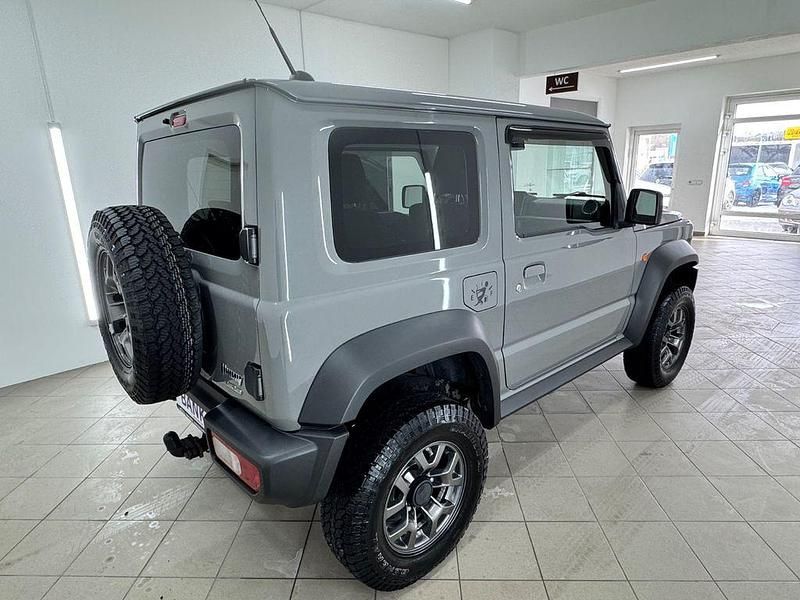 Gebraucht Suzuki Jimny Comfort+ 102 PS (75 kW) 2019 Grau SUV