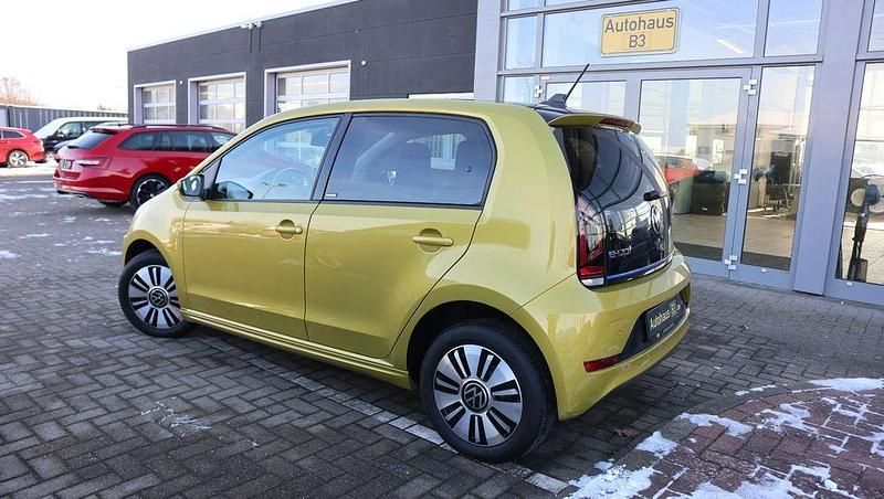 Gebraucht VW e-up! United 61 kW (83 PS) 2021 Gelb Kleinwagen