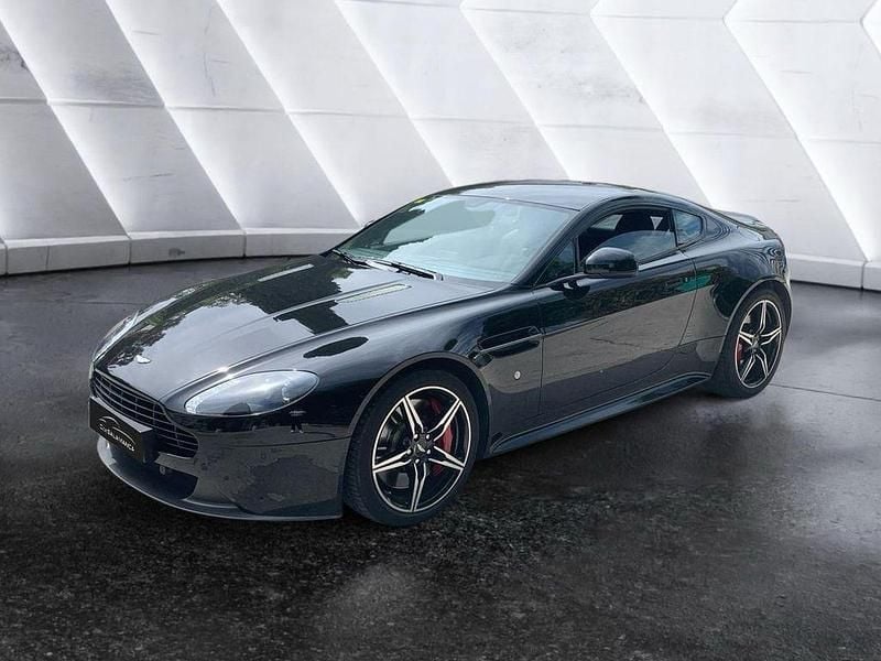 Schwarz Gebraucht 2017 Aston Martin V8 Vantage Coupé | 74.950 € - Bild 1/4