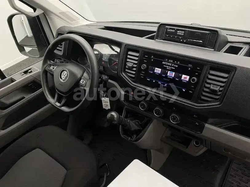 Używany VW Crafter 140 KM (102 kW) 2022 Biały Van